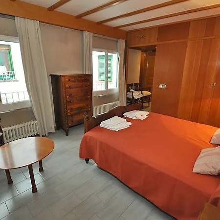 Penthouse Sant Pere Lloretholiday Apartment